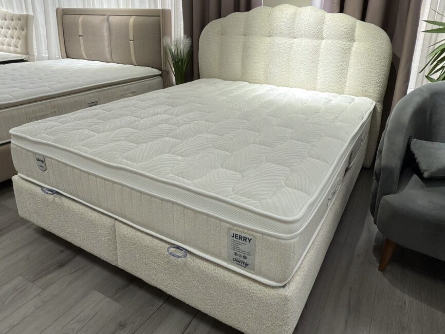 mobila dormitor pat Aristo