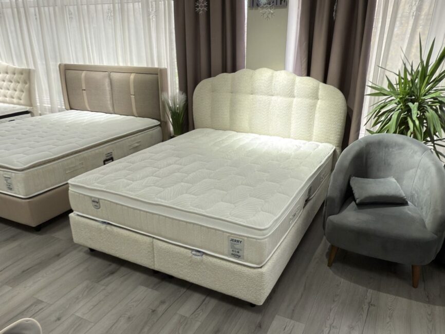 mobila dormitor pat Aristo